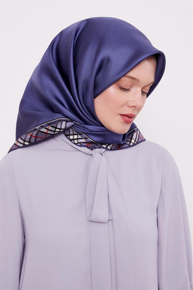 İndigo Ekose Kenar Twill İpek Eşarp
