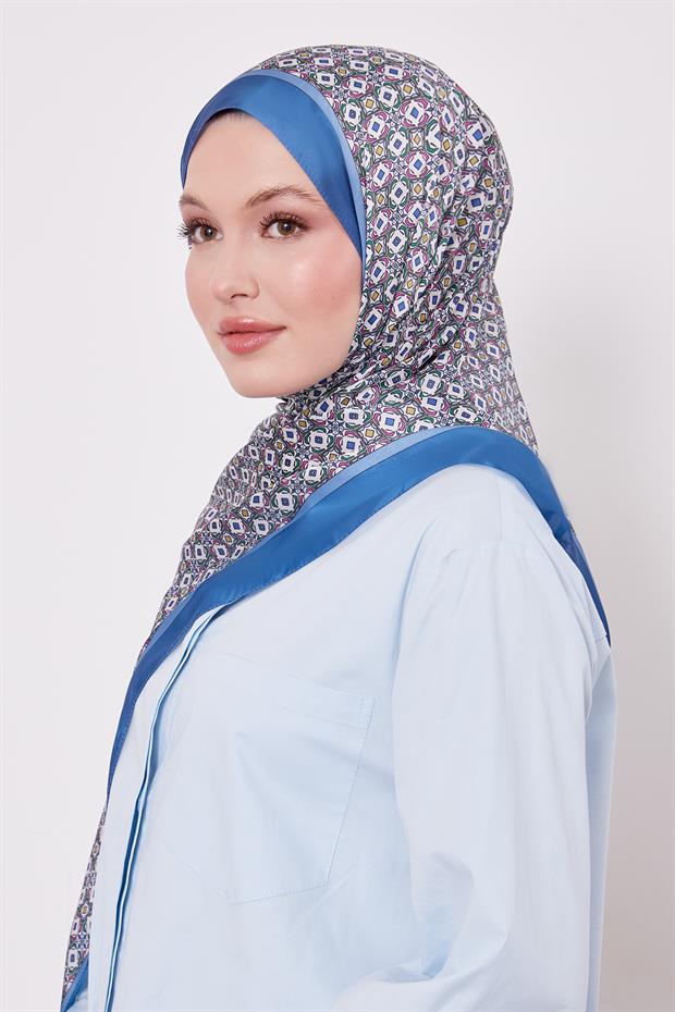 İndigo Kare Desen Hint İpeği Şal