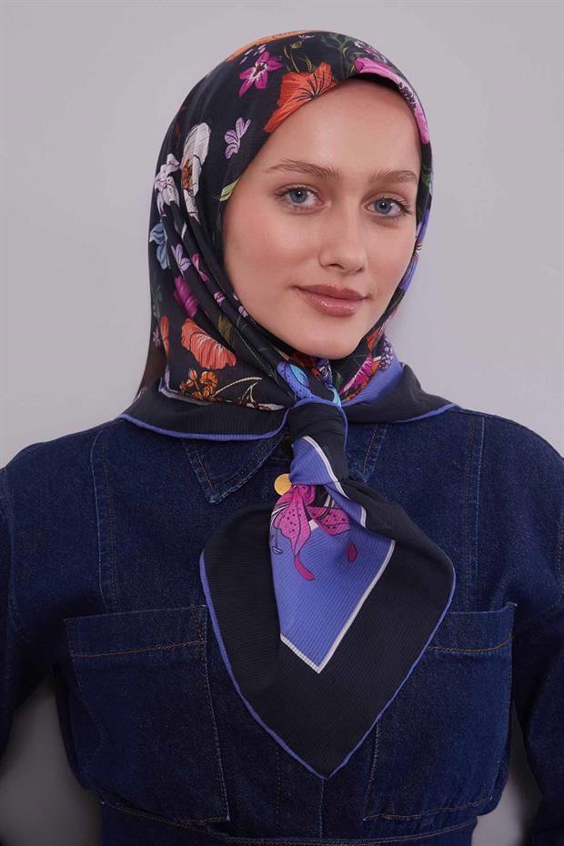 İndigo Papatya Desen Pamuk Eşarp