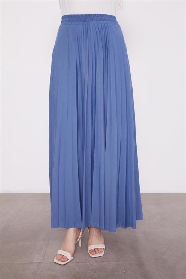 İndigo Taş Yaka Detay Piliseli Etek Takım