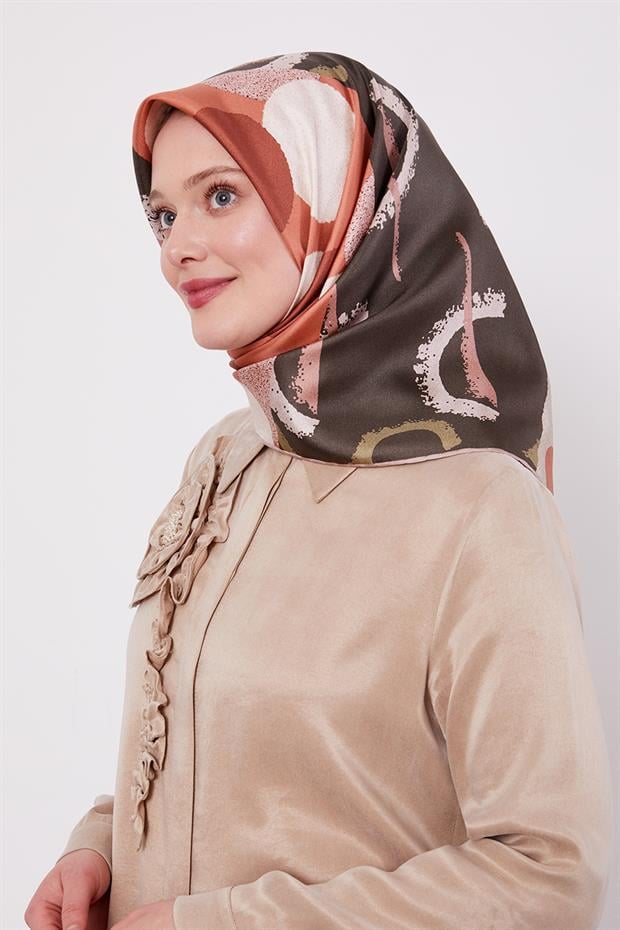 Koyu Vizon Yuvarlak Desen Twill İpek Eşarp