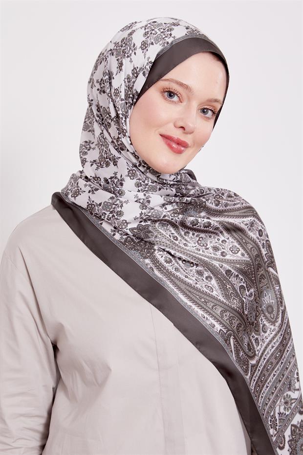 Koyu Yeşil Sarmal Desen Hint İpeği Şal