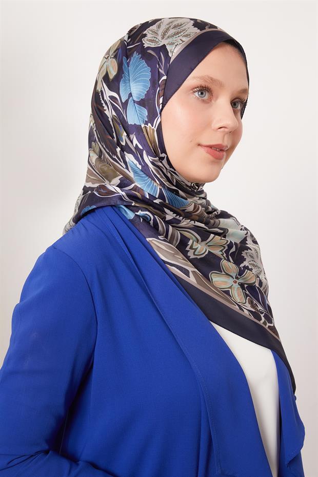 Koyu Lacivert Petunya Desen Hint İpeği Şal