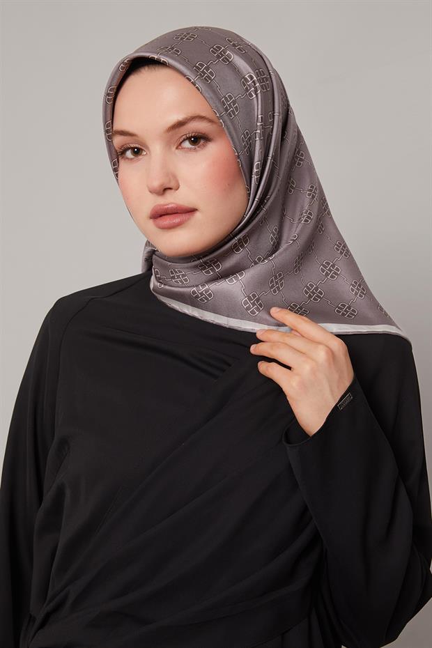 Koyu Vizon Mini Yonca Desen Twill İpek Eşarp