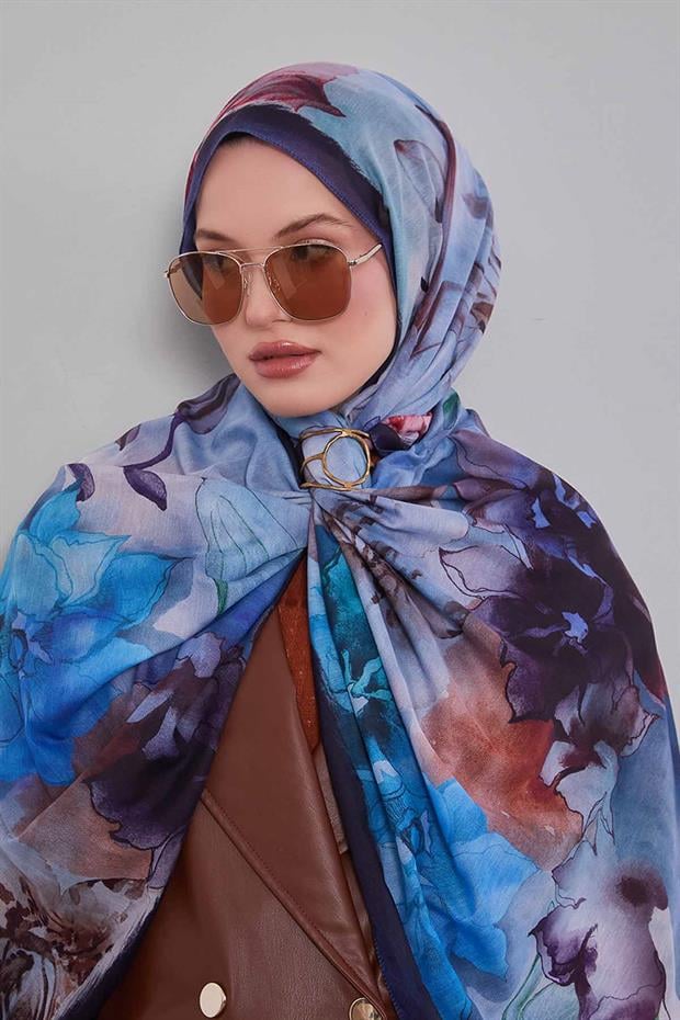 Koyu Lacivert Zambak Baskılı Sport Şal