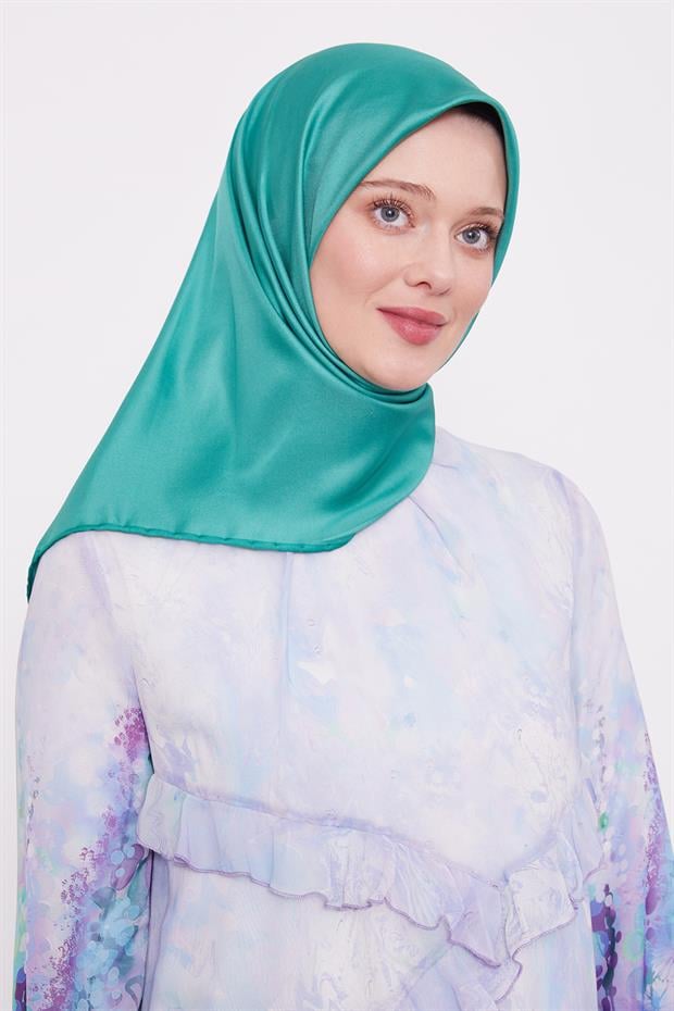 Koyu Yeşil Düz Renk Trend Twill Eşarp