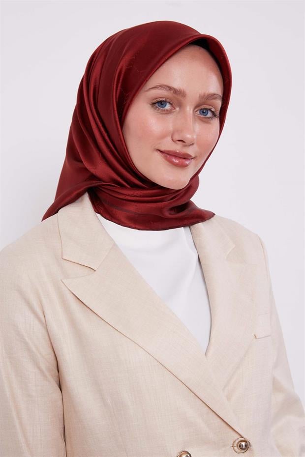 Koyu Bordo Petek Desen Monogram İpek Eşarp
