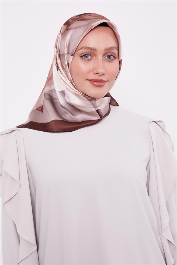 K.Bordo Soft Çiçek Desen Sura İpek Eşarp