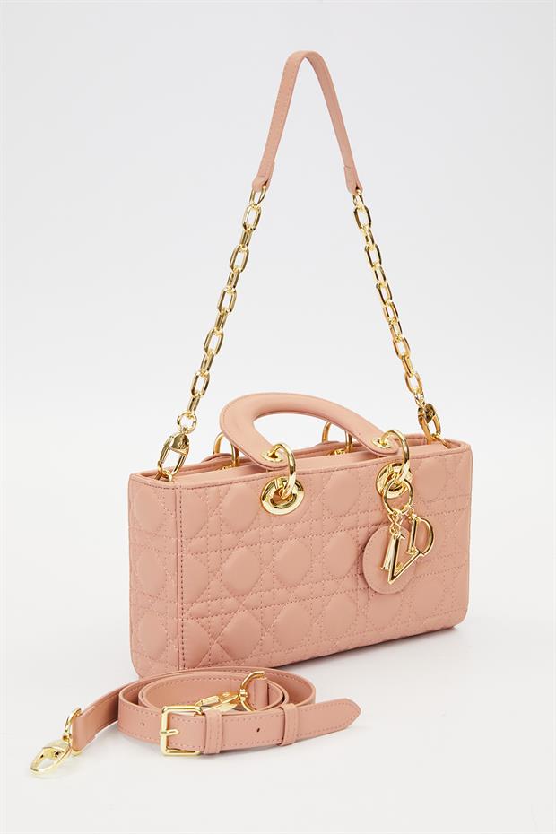 Koyu Pembe Dikdörtgen Model Aksesuarlı El Çantası