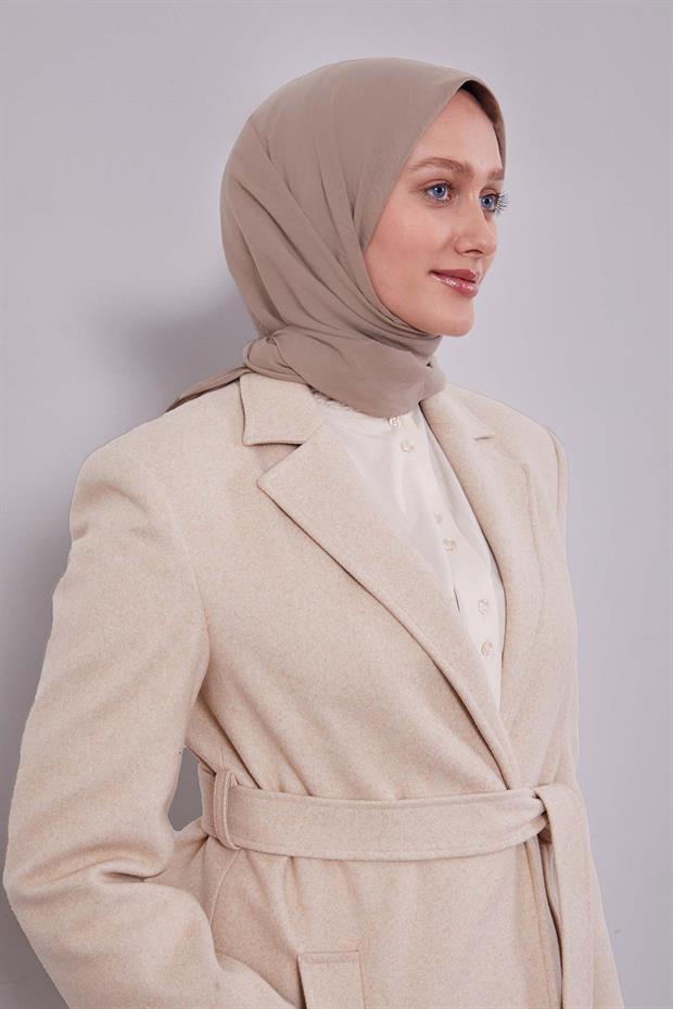 Koyu Bej Pamuklu Cazz Kare Eşarp