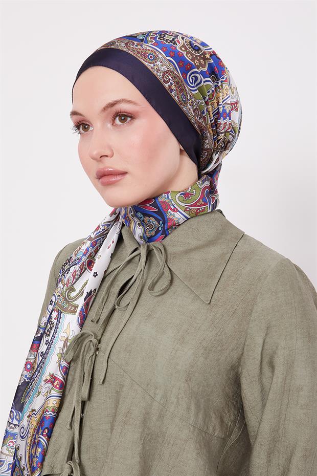 Koyu Lacivert Karışık Desenal Hint İpeği Şal