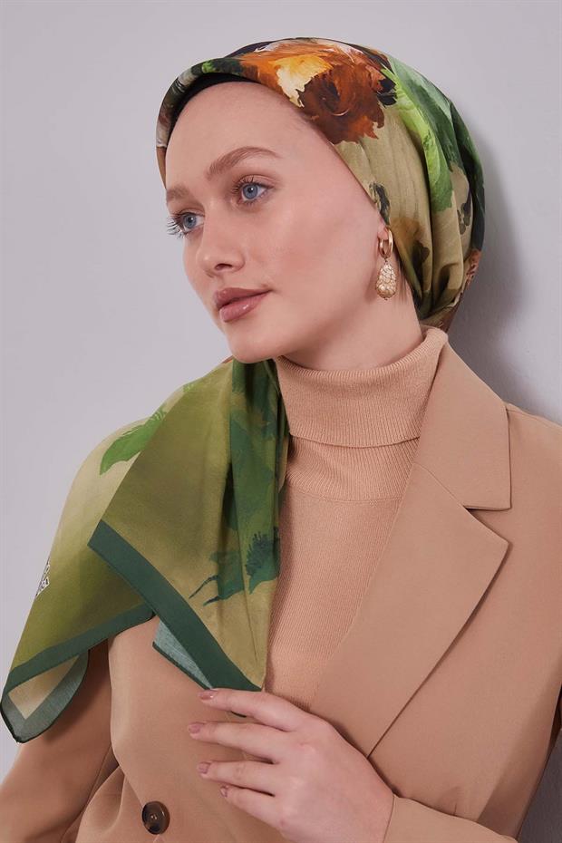 Koyu Yeşil Dal Çiçek Aura Eşarp