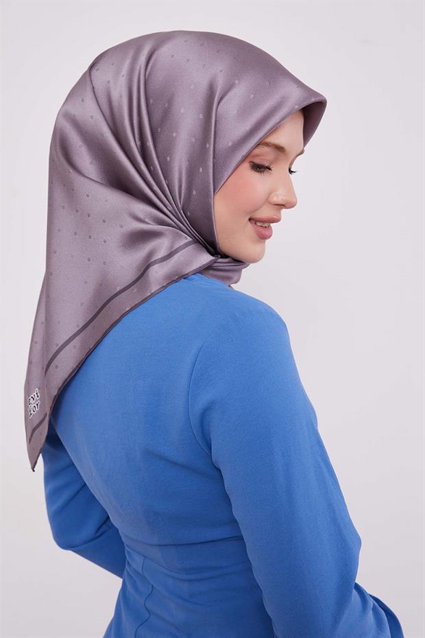 Koyu Lila Benek Desen Monogram İpek Eşarp