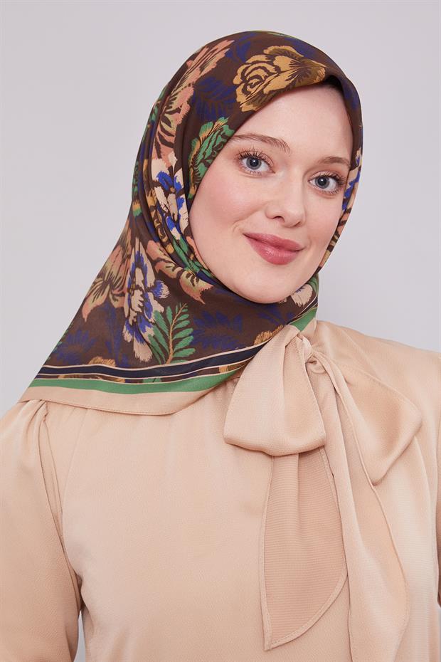 Koyu Bej Gül Desen Aura Eşarp