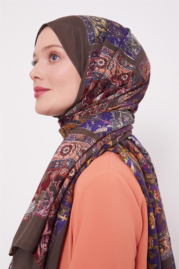 Koyu Vizon Motif Desen Royal Şal