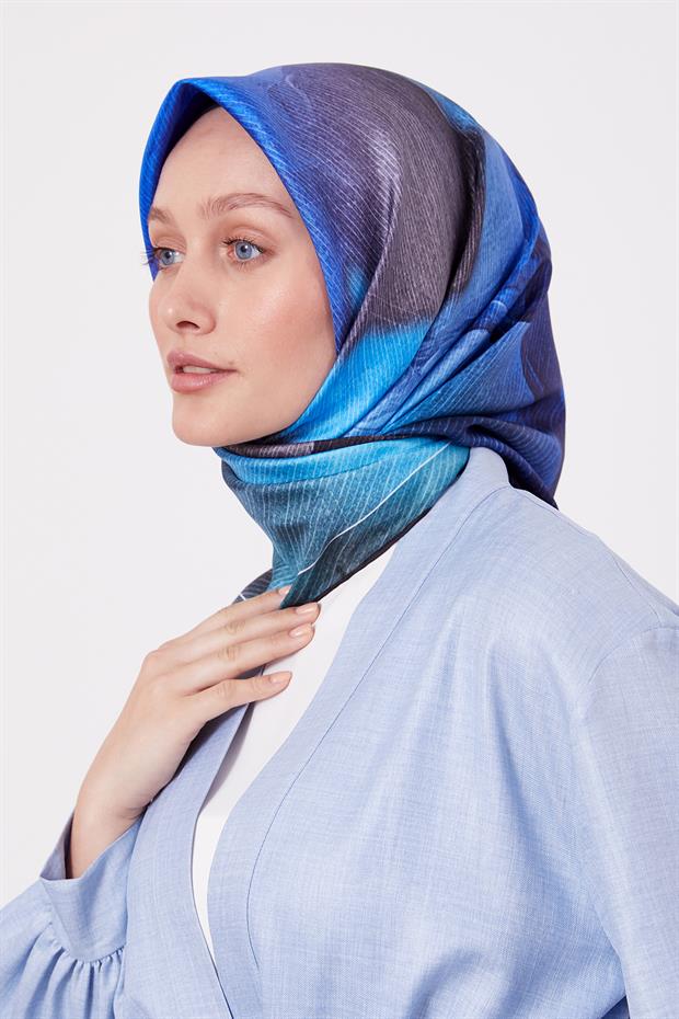 Koyu Lacivert Bohem Geçişli Twill İpek Eşarp