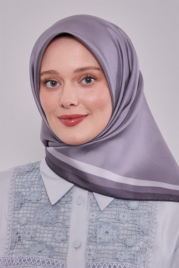 Koyu Gri Kenar Bordürlü Twill İpek Eşarp