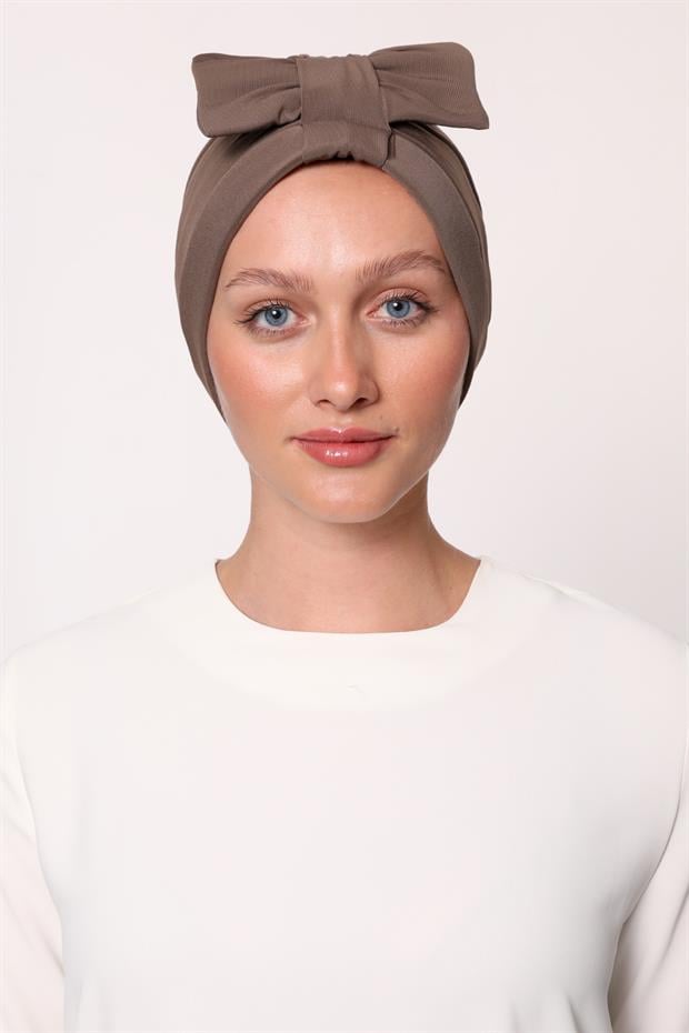 K.Vizon Fiyonklu Çapraz Bone