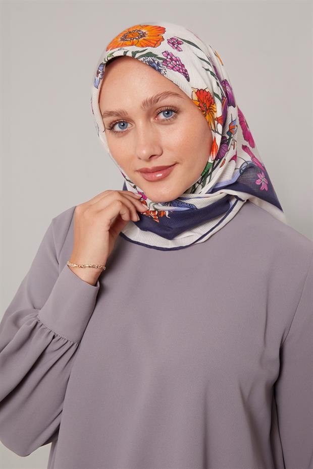 Koyu Lacivert Papatya Desen Pamuk Eşarp