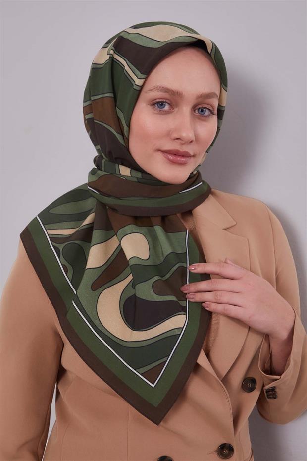 Koyu Yeşil Dalgalı Aura Eşarp