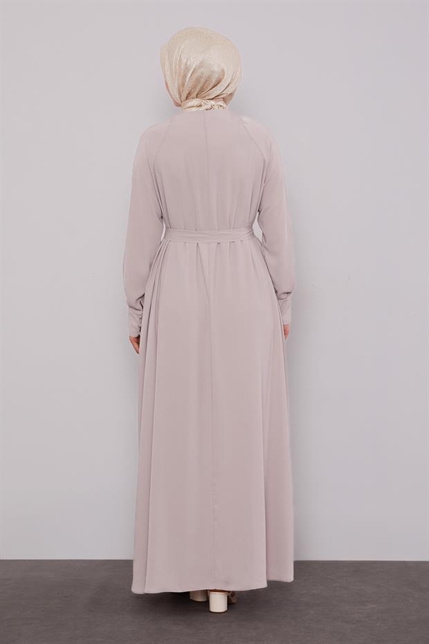 Koyu Bej Düğme Kapamalı Ferace