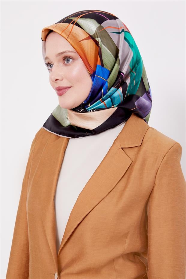 Koyu Vizon İnce Yaprak Desen Twill İpek Eşarp