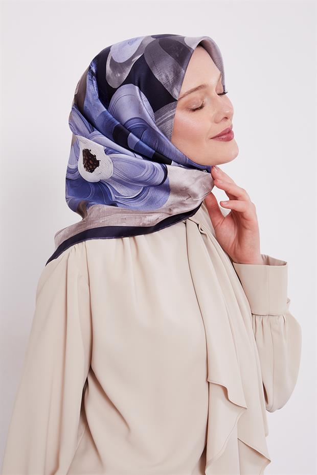 Koyu Lacivert Menekşe Desen Twill İpek Eşarp
