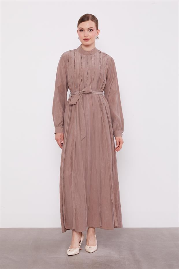 Kahve Bel Bağlamalı Pile Detaylı Cupra Elbise