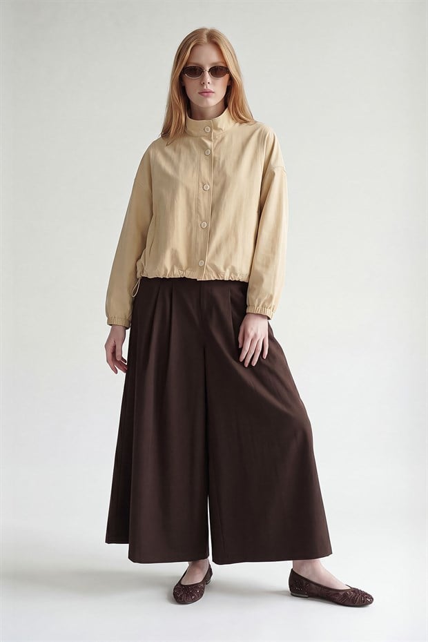 Kahve Bol Paça Pile Detaylı Pantolon