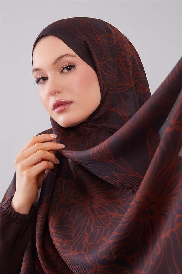 Kahve Çiçek Desenli Yün İpek Şal