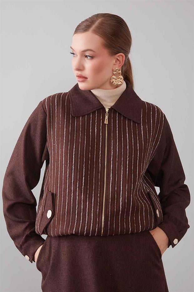 Kahve Dikey Çizgi Detaylı Etek Takım