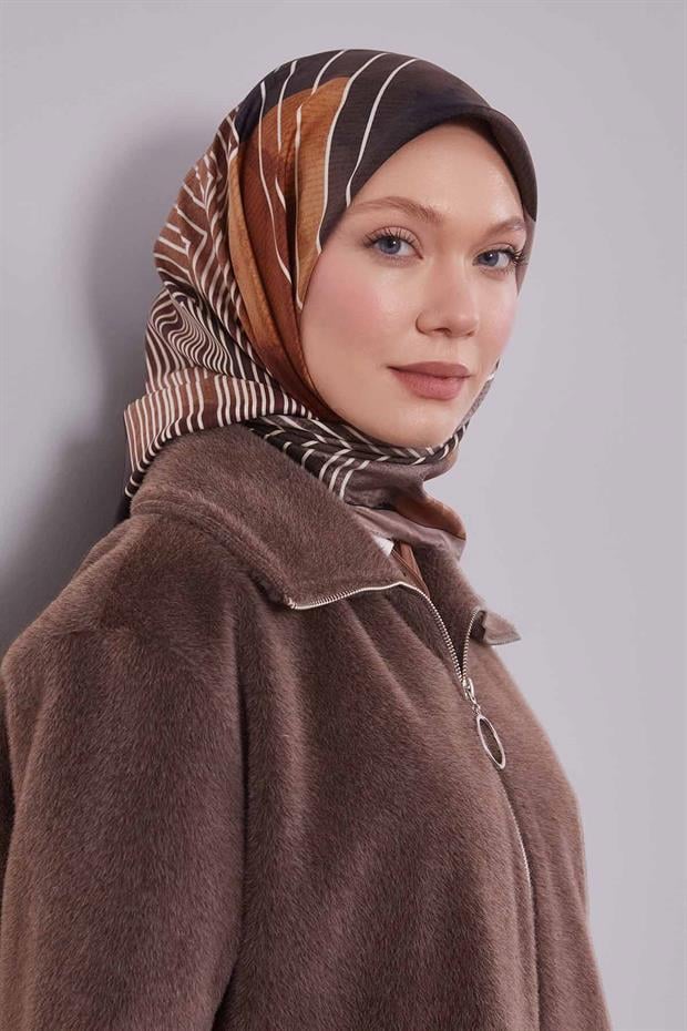 Kahve Desenli Twill İpek Eşarp