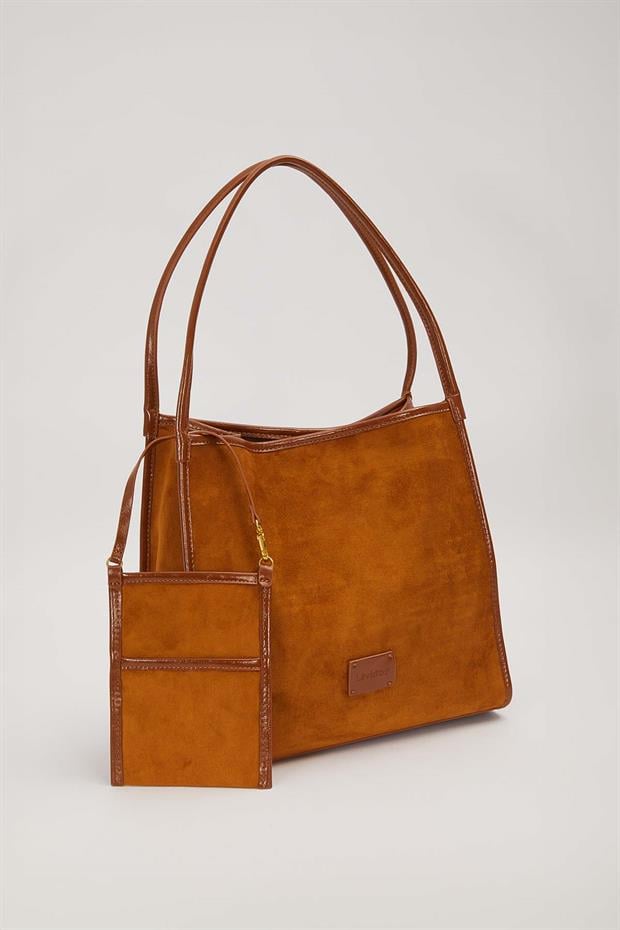 Kahve Dikdörtgen Form Geniş Omuz Çantası