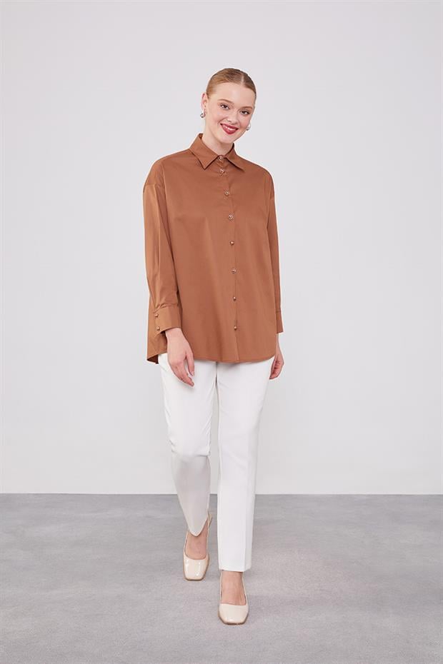 Kahve Düğme Detaylı Gömlek