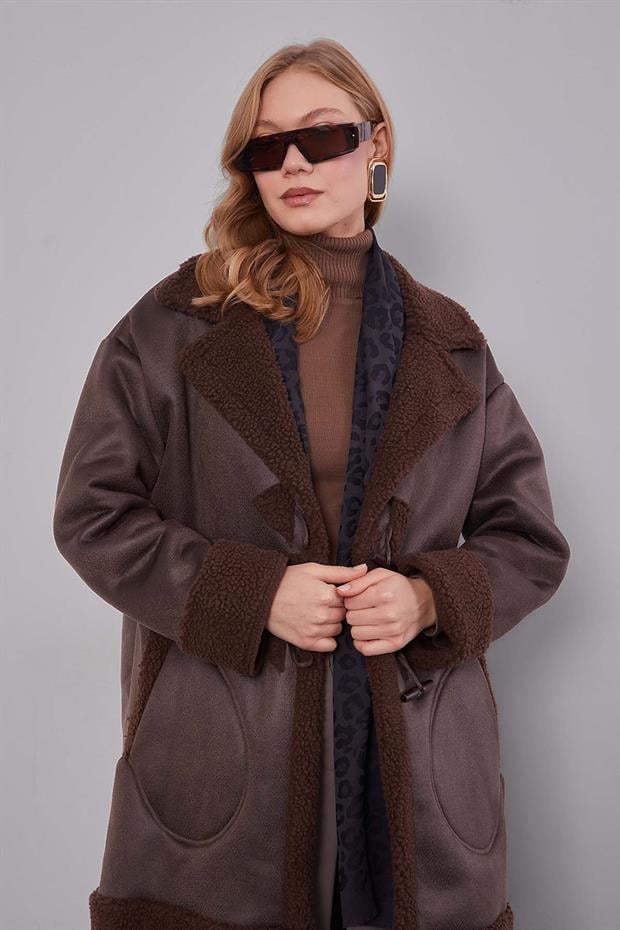 Kahve Düğme Kapamalı Yün Astarlı Suni Deri Kaban