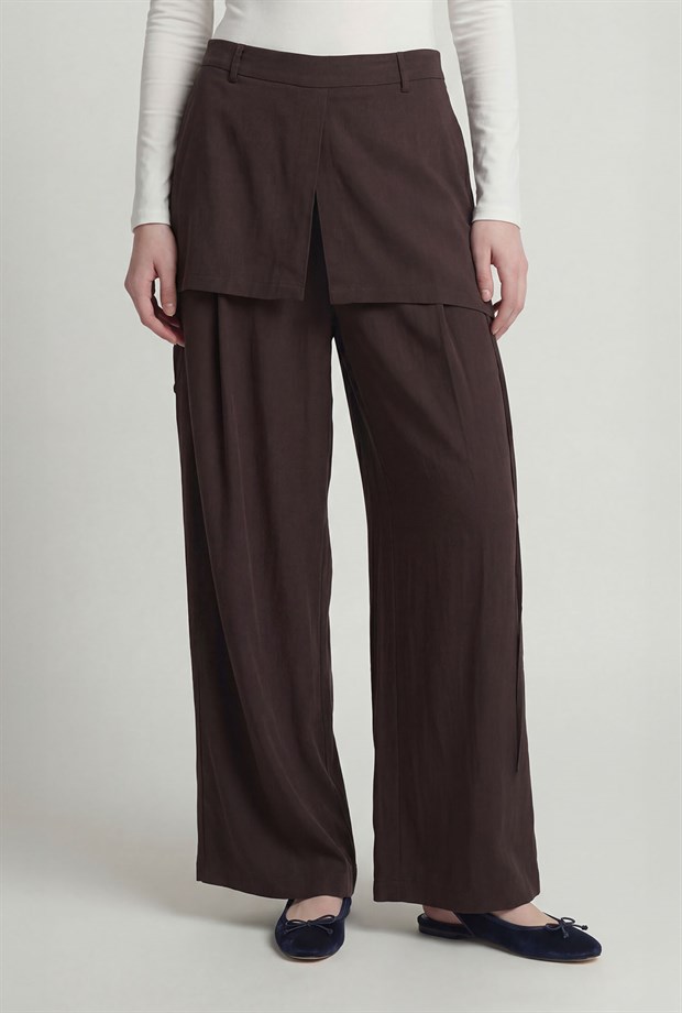 Kahve Etek Görünümlü Aksesuarlı Pantolon