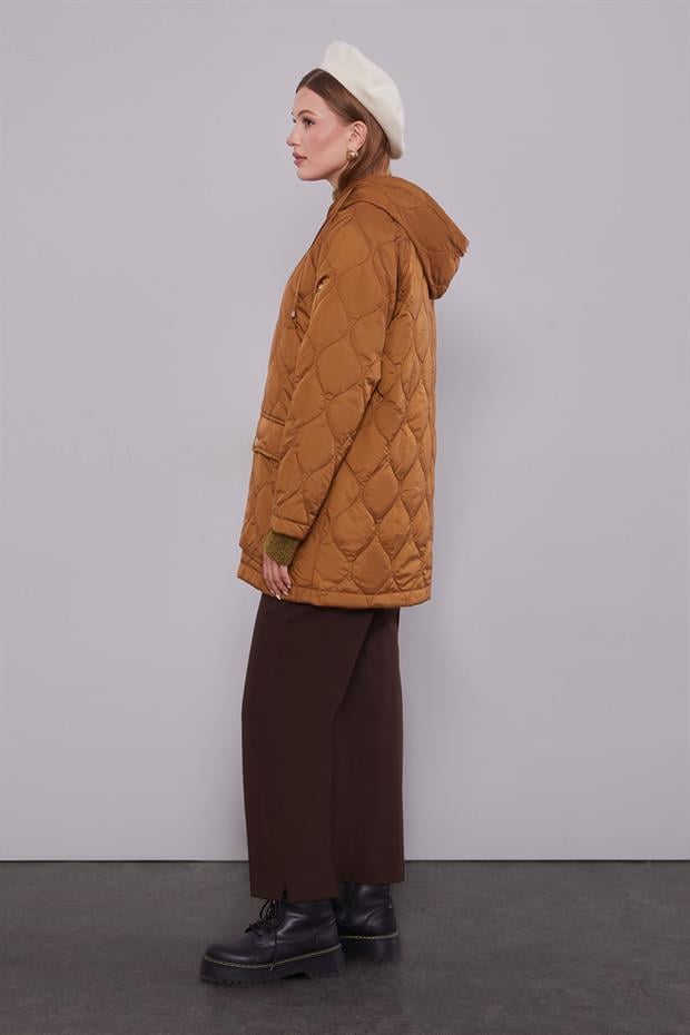 Kahve Kapüşonlu Kapitone Kısa Mont