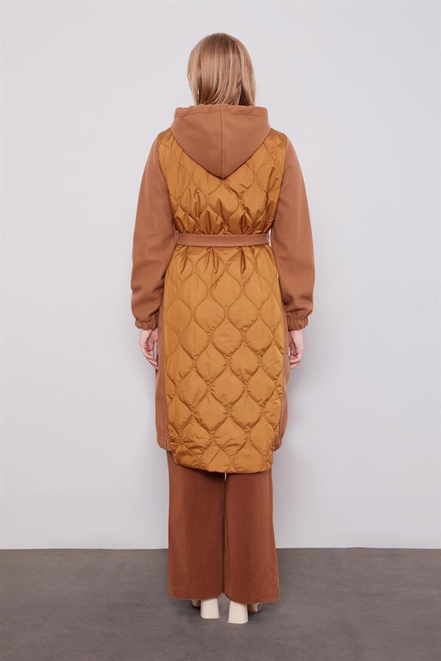 Kahve Kaşe Detaylı Kapitone Mont