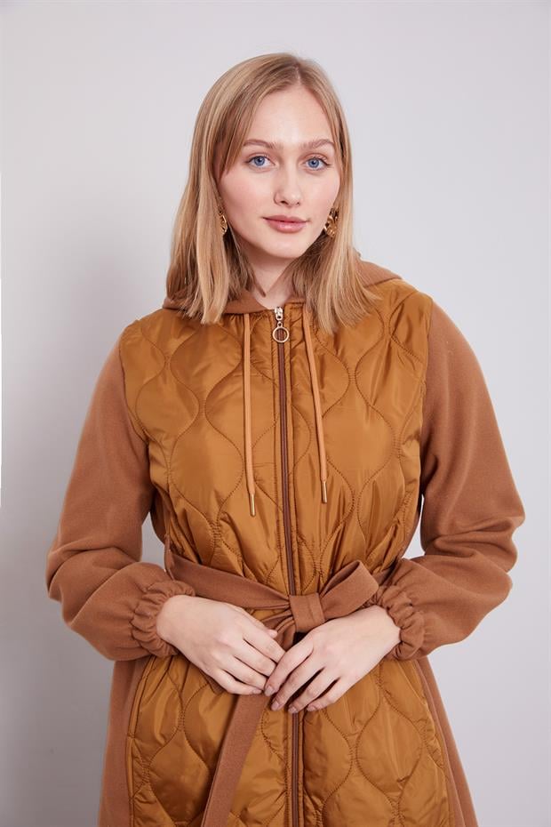 Kahve Kaşe Detaylı Kapitone Mont