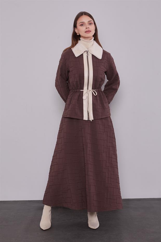 Kahve Kendinden Desenli Etek Takım