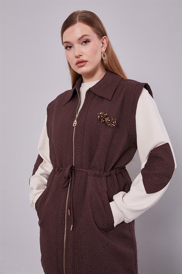 Kahve Kendinden Desenli Yelekli Üçlü Takım