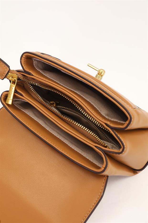 Kahve Kilit Çevirmeli Omuz Çantası