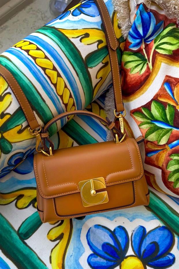 Kahve Kilit Çevirmeli Omuz Çantası