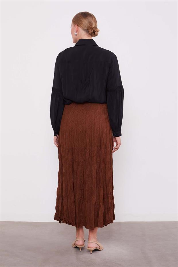 Kahve Kırışık Model Etek