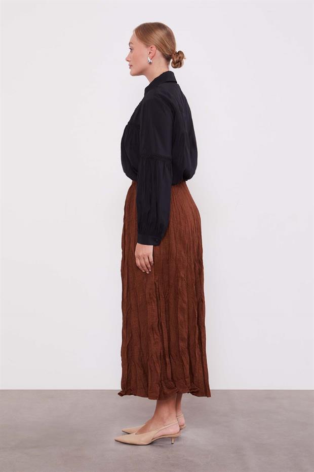 Kahve Kırışık Model Etek