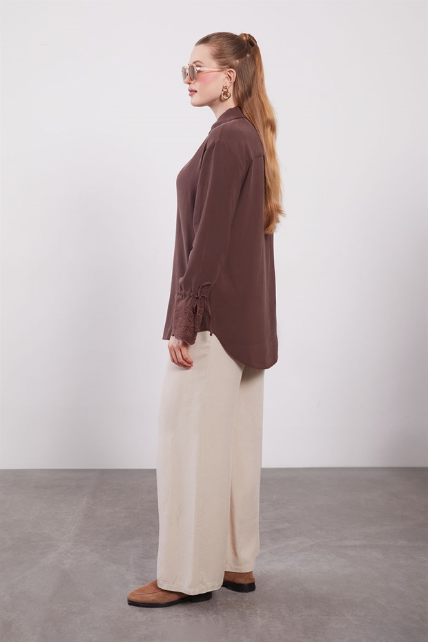 Kahve Kol Dantel Ve Bağcık Detaylı Gömlek