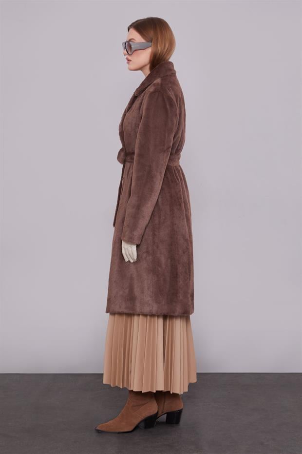 Kahve Kuşak Deaylı Kürk Kaban