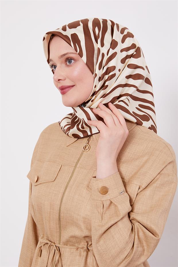 Kahve Büyük Leopar Desen Twill İpek Eşarp