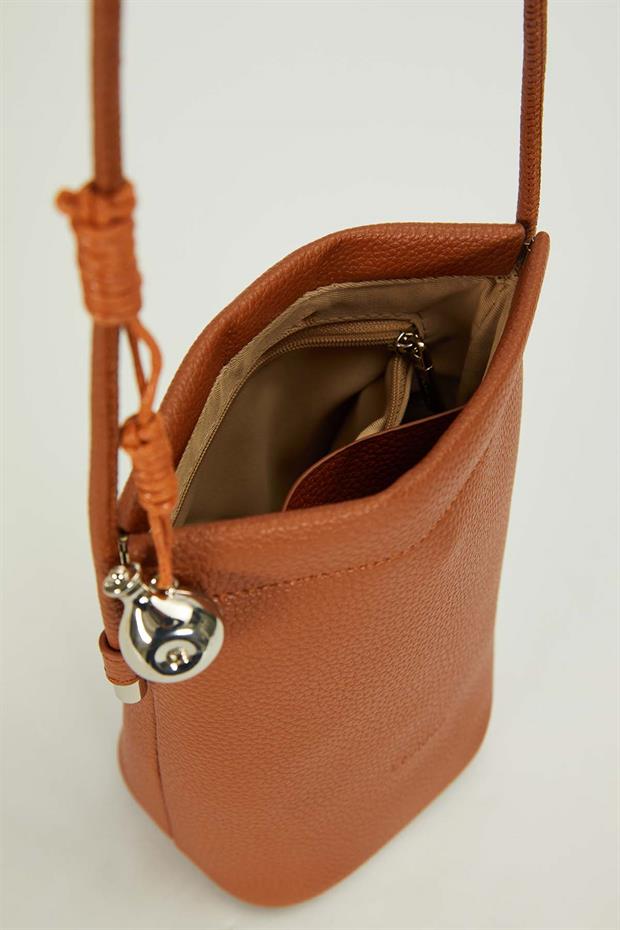 Kahve Metal top Aksesuarlı Omuz Çantası