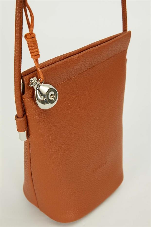 Kahve Metal top Aksesuarlı Omuz Çantası